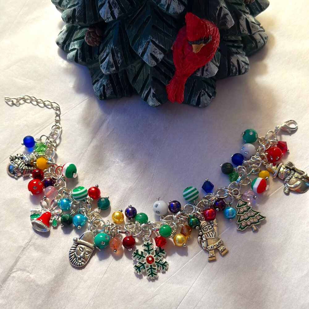 Shio Bracelet "Perfect accessories to tickle your sense of style & fun."
